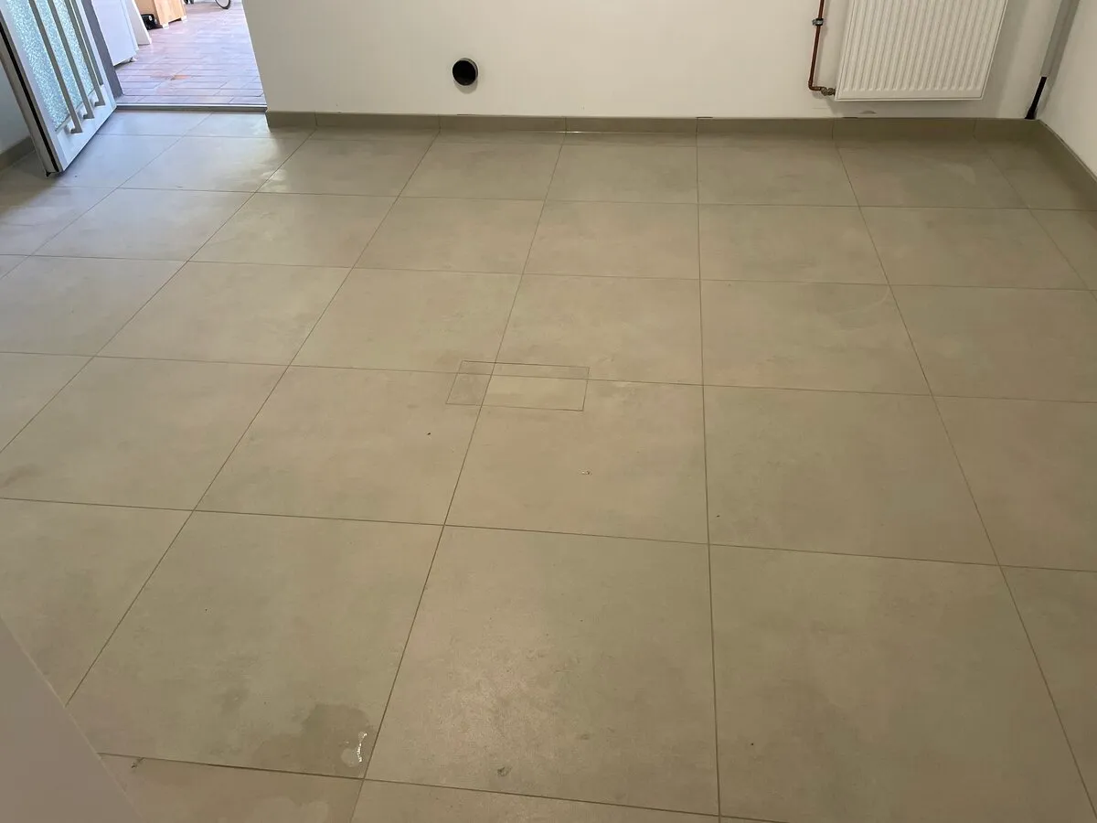 Fliesenlegen