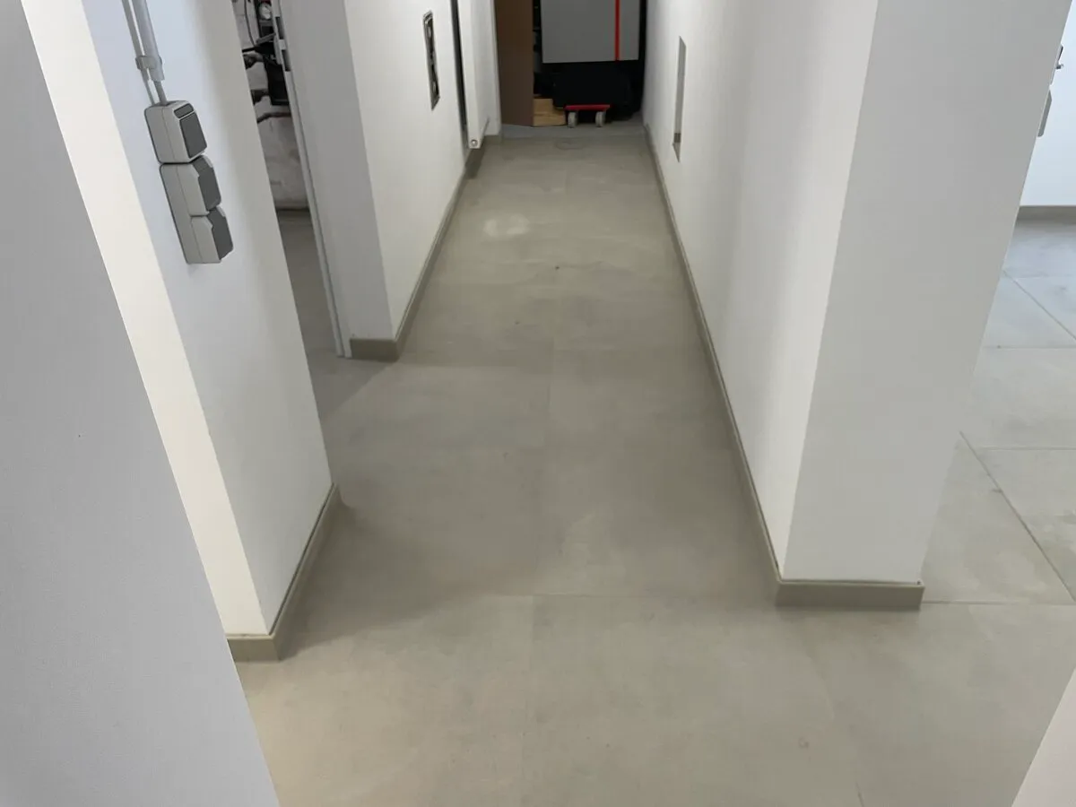 Fliesenlegen